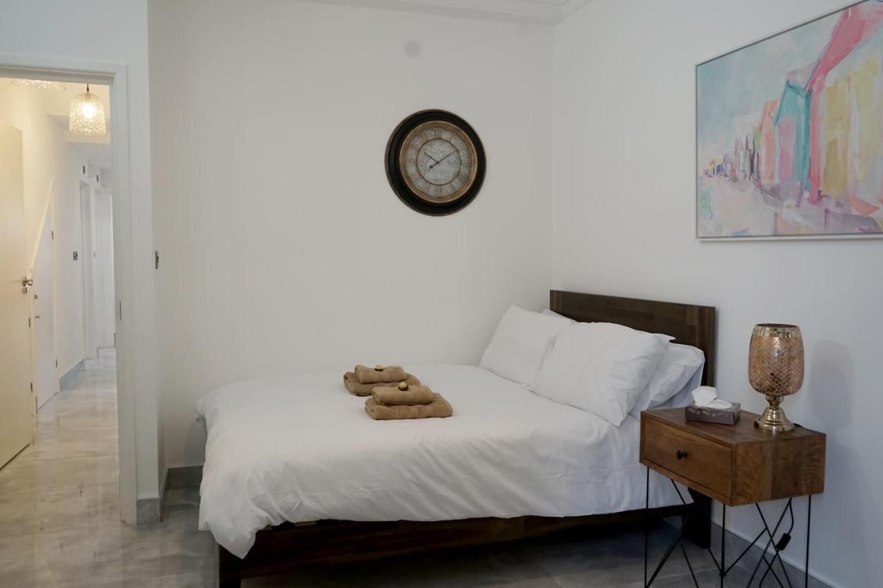 Luxury London Garden Home Sleep 7, 2 Mins To Metro Exterior photo